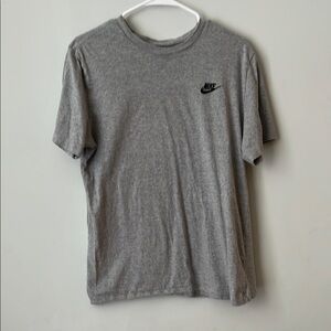Nike Men's Heather Gray Short Sleeve Tee